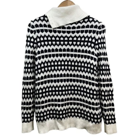 TALBOTS Womens Petite S Classic Geometric Button Neck Pullover Sweater Black - Picture 3 of 10